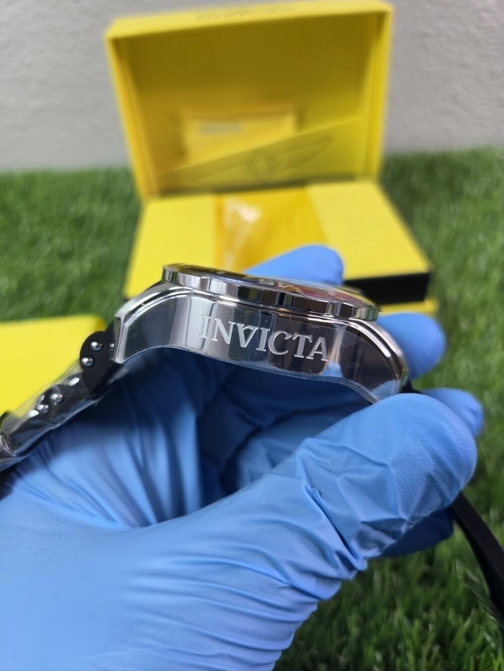 Invicta Model 44521 Pro Diver SCUBA Diver Watch Mens 48mm Silicone Strap BNIB - Picture 4 of 7